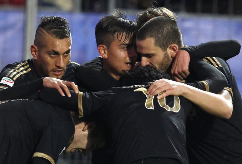 记者：若格伊冬窗离队，水晶宫将追求葡体后卫迪奥曼德