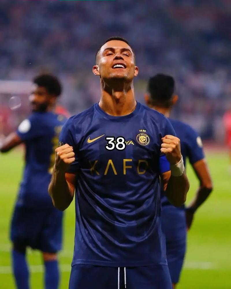 西班牙此前10次对阵乌拉圭5胜5平保持不败，打进16球丢8球